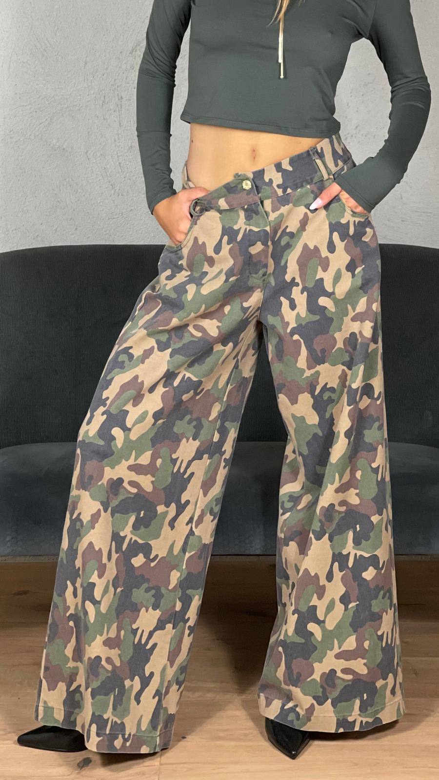 Lupe — Pantalón palazzo de camuflaje