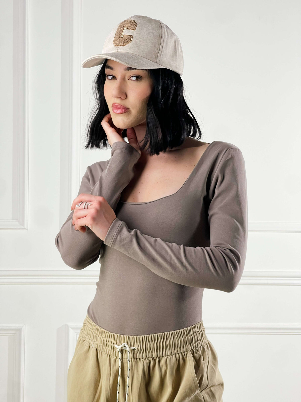 Leyre — Body de escote cuadrado clásico