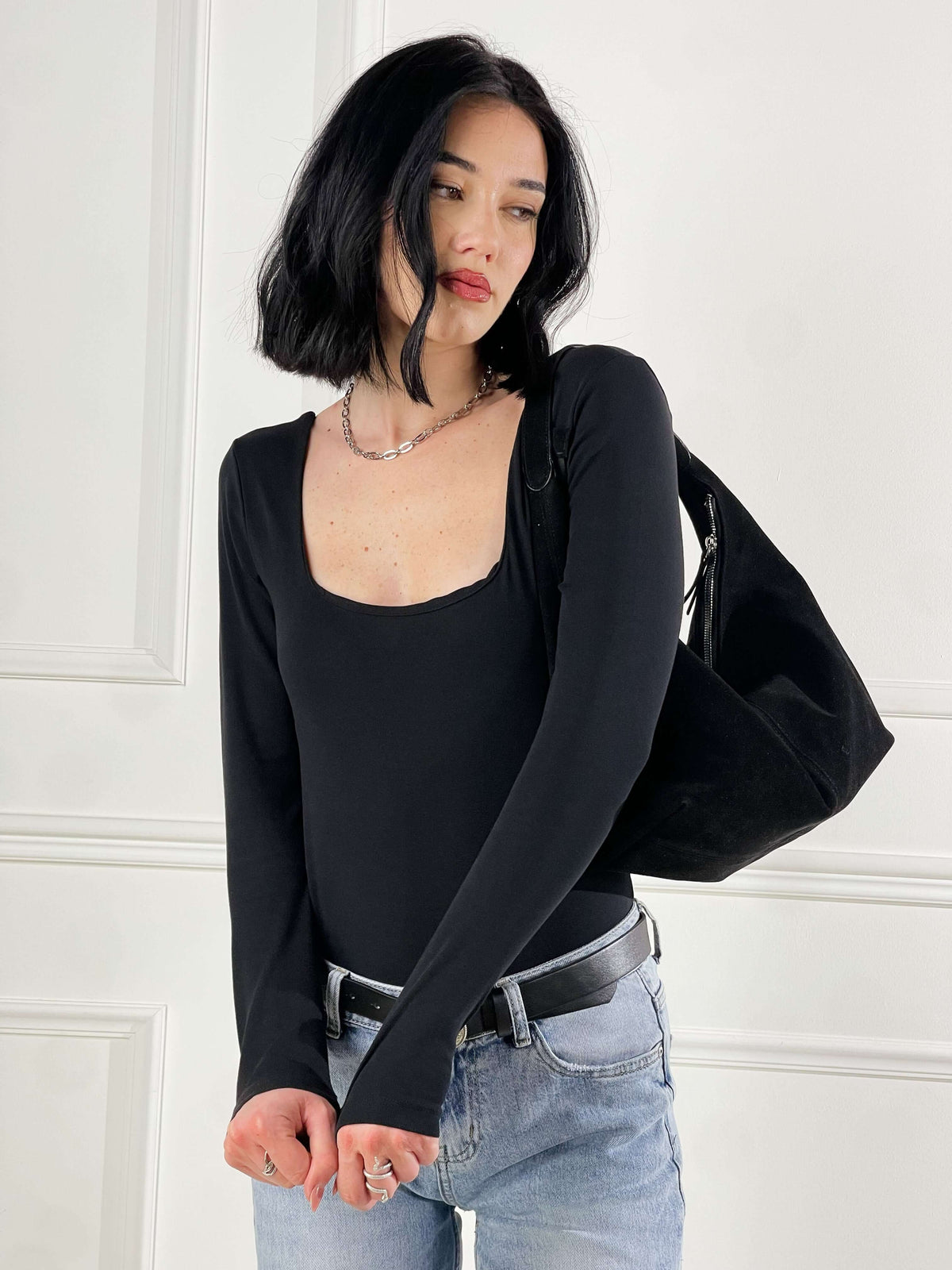 Leyre — Body de escote cuadrado clásico