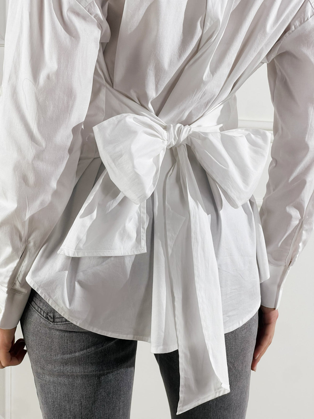 Arantxa — Camisa con fajín