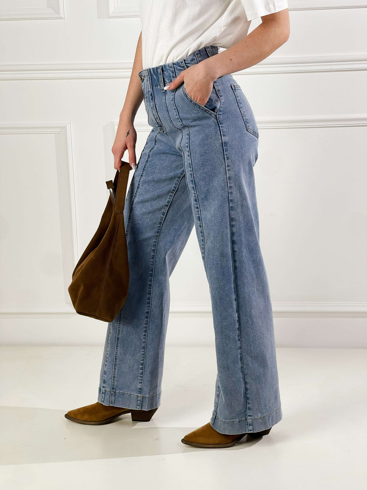 Débora — Jeans estilo country