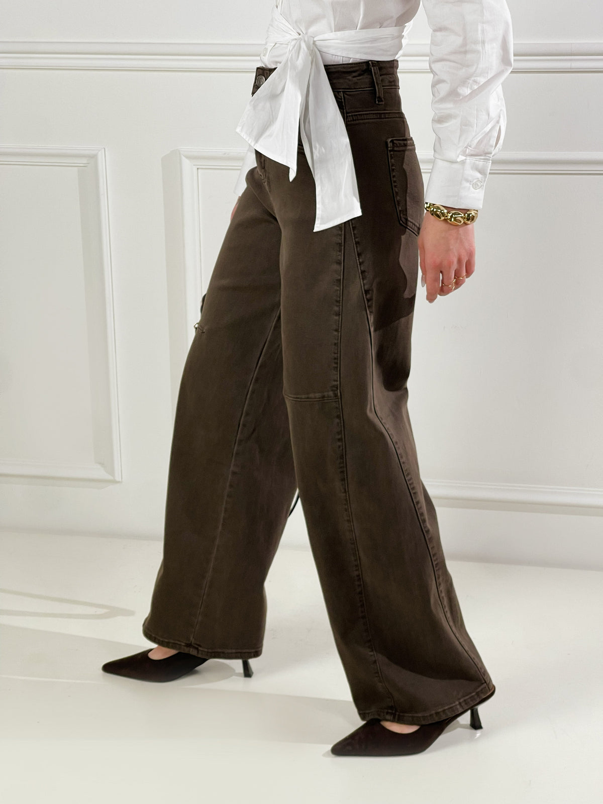 Elvia — Pantalón cargo estructurado