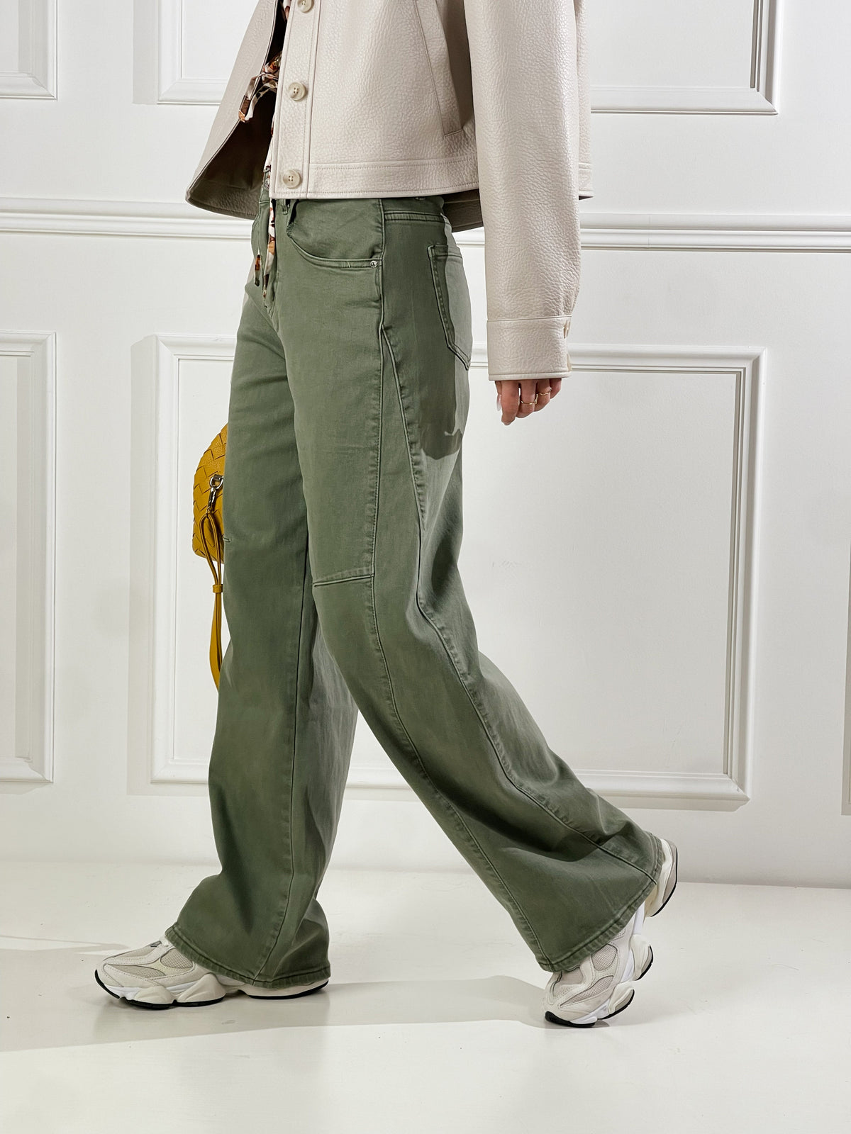 Elvia — Pantalón cargo estructurado