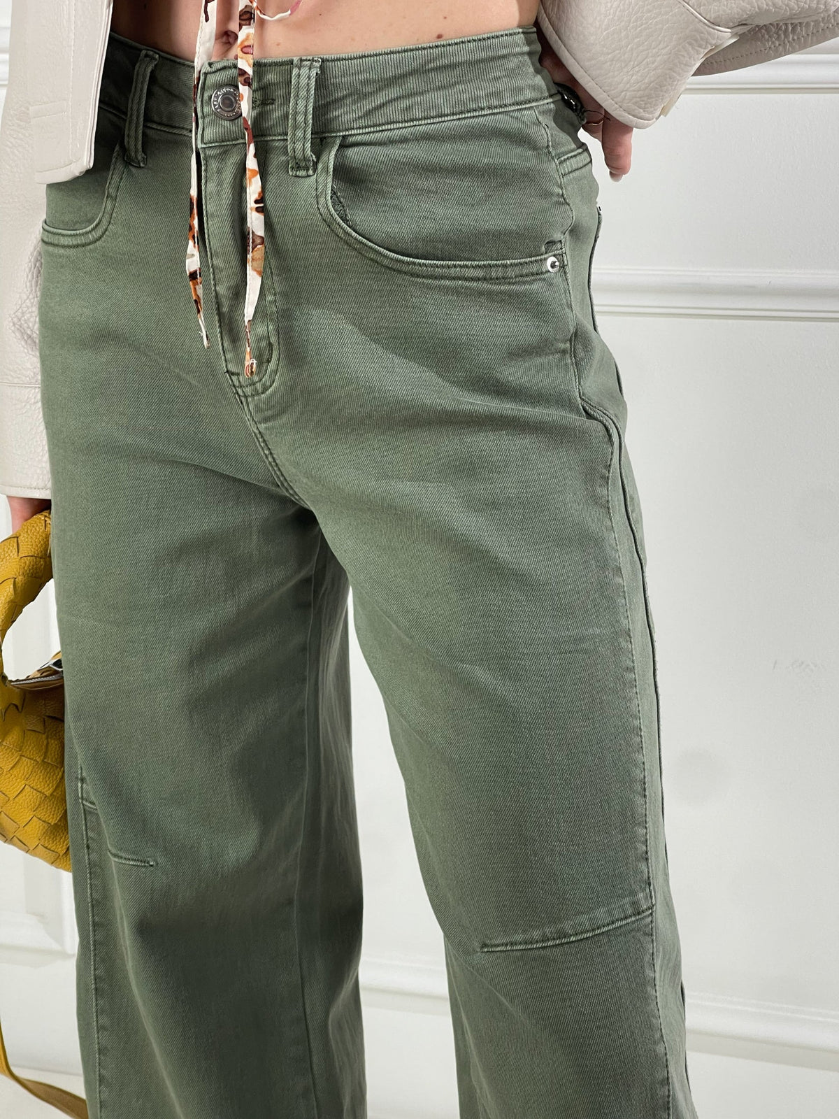Elvia — Pantalón cargo estructurado