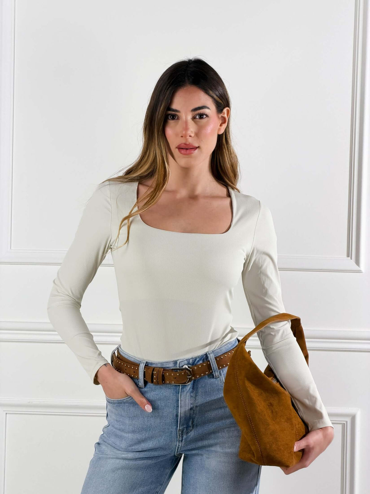Itziar — Body de escote cuadrado
