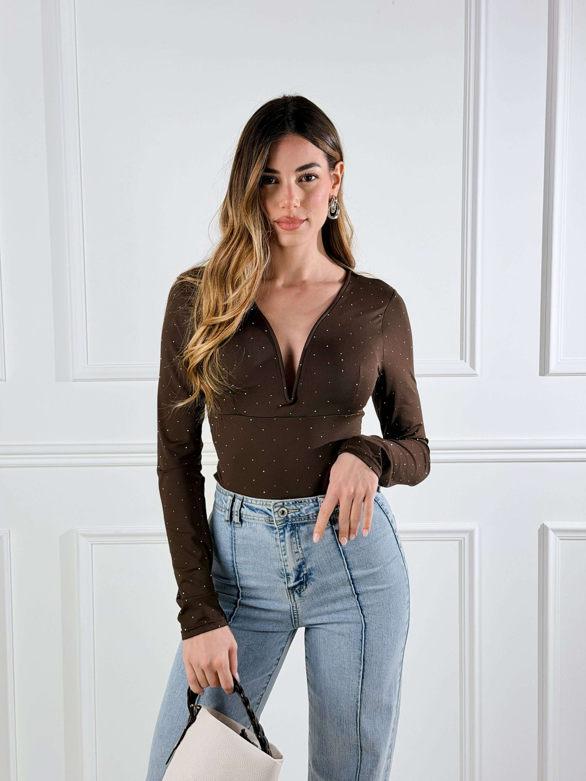 Janira — Body de escote de corazón con micro strass