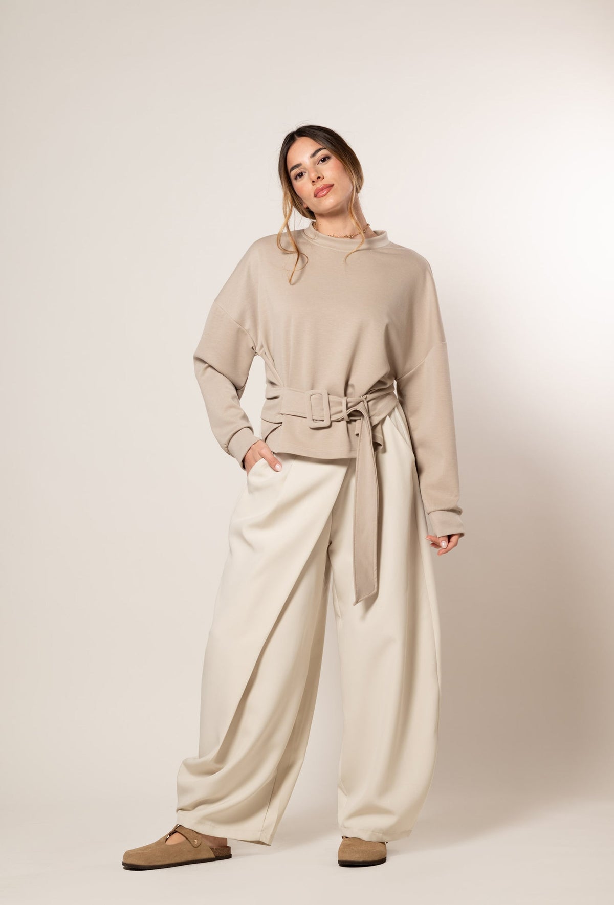 Fabia — Pantalón cruzado
