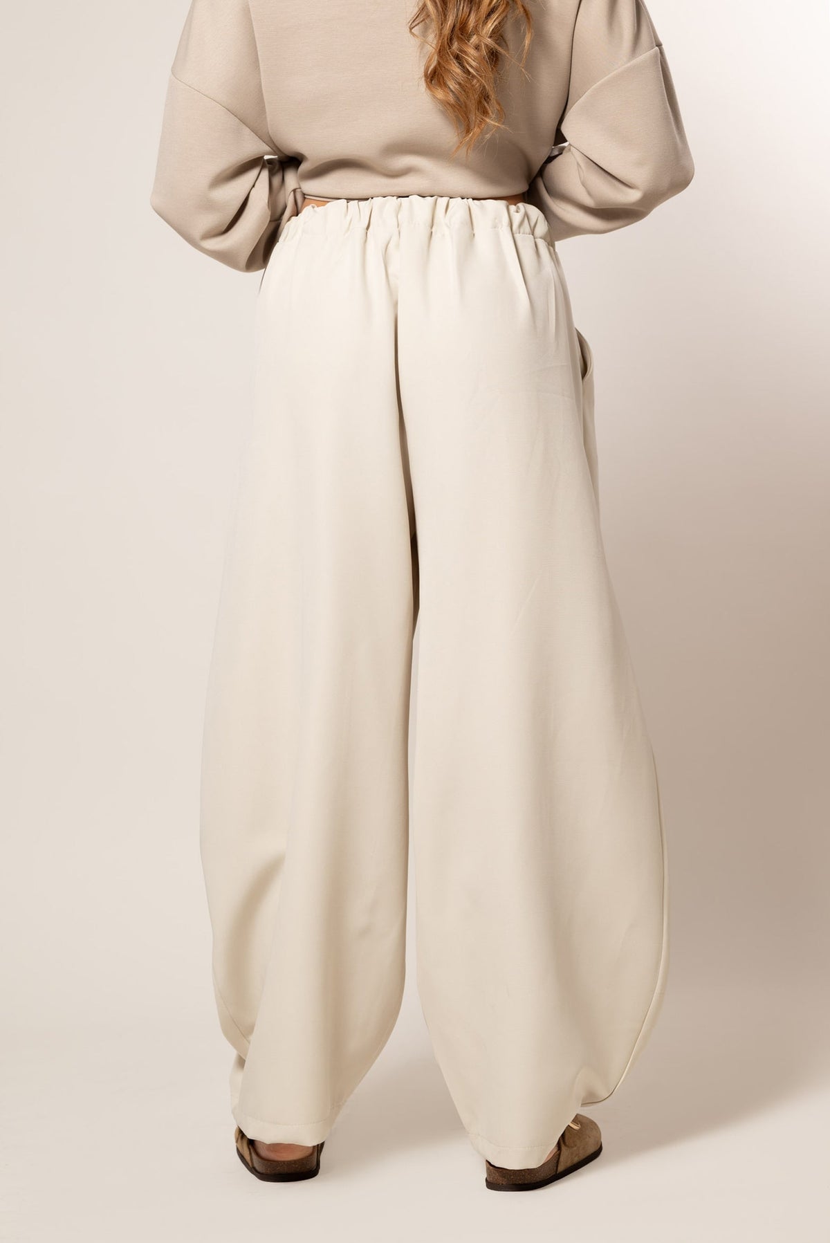 Fabia — Pantalón cruzado