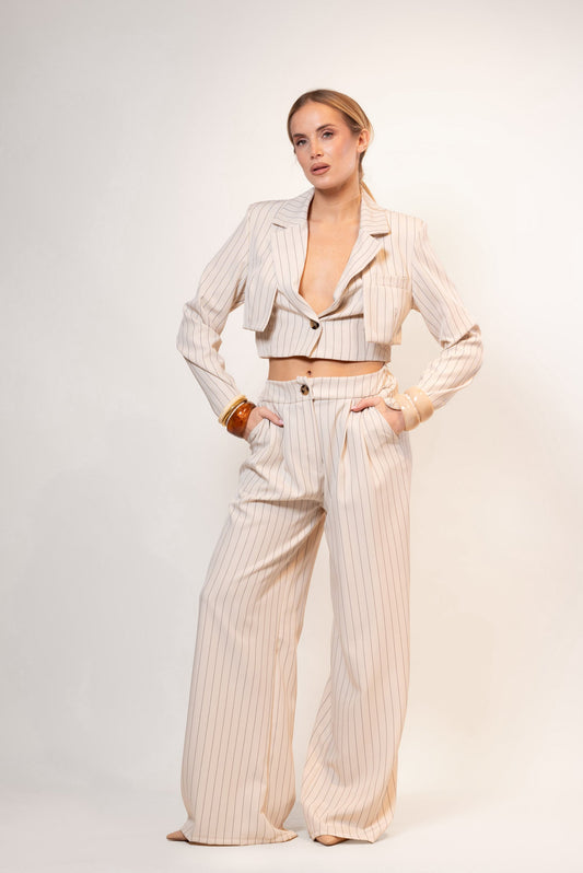 Tábata — Traje Pocket