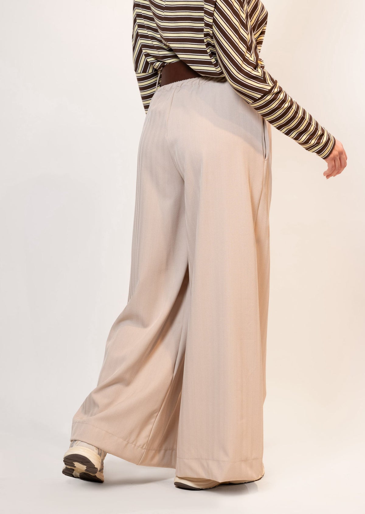 Francisca — Pantalón palazzo con cinturón