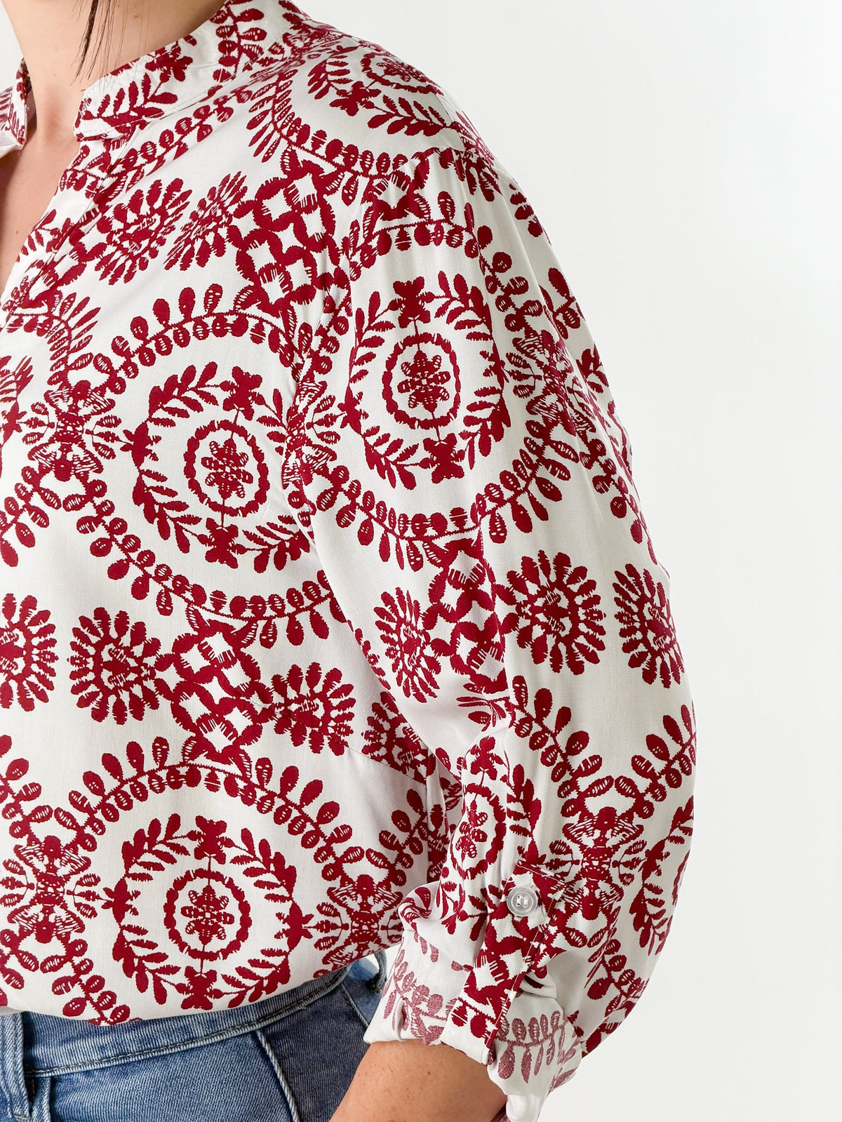 Clementina — Camisa de estampado arabesco