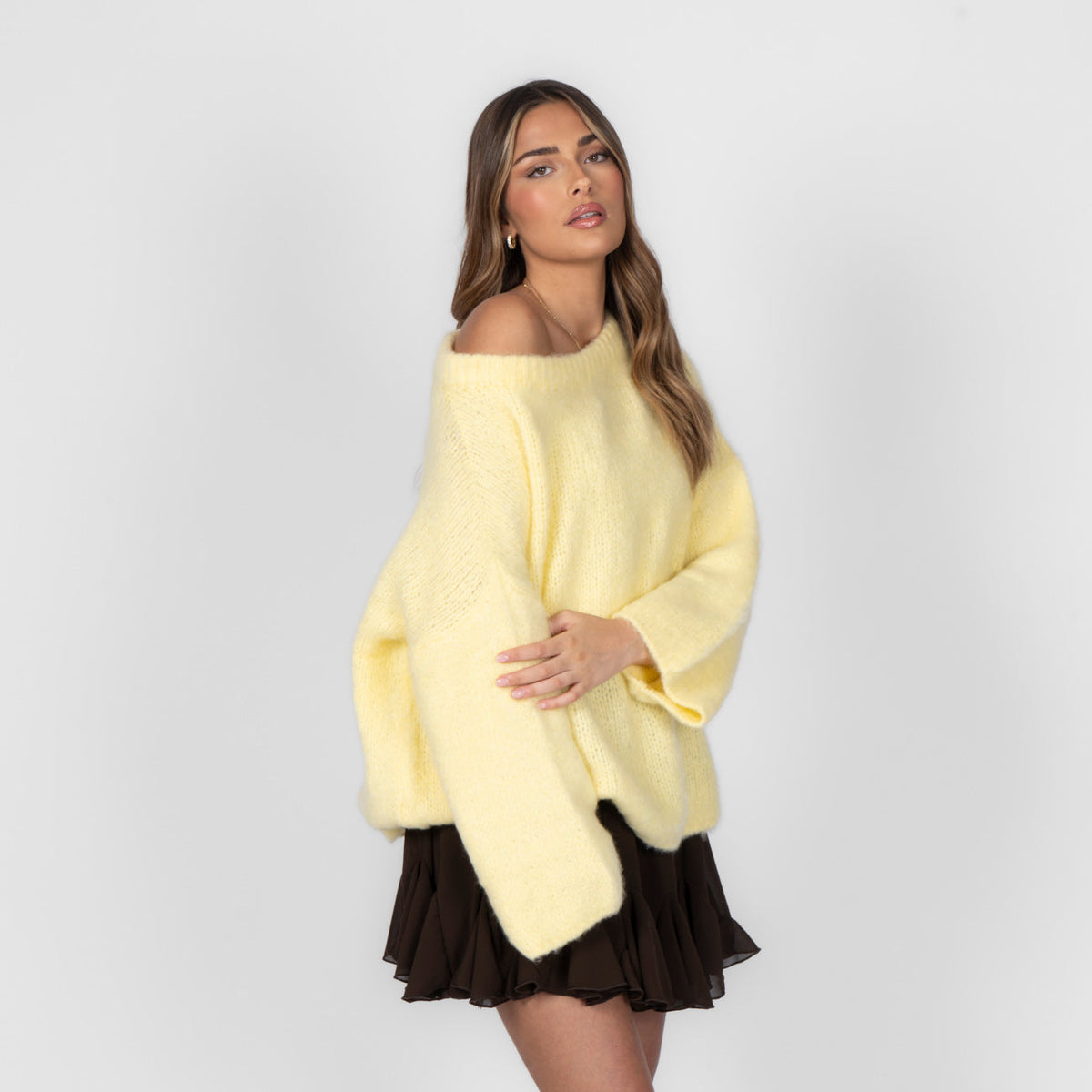 Julieta — Punto ultra suave con hombros descubiertos