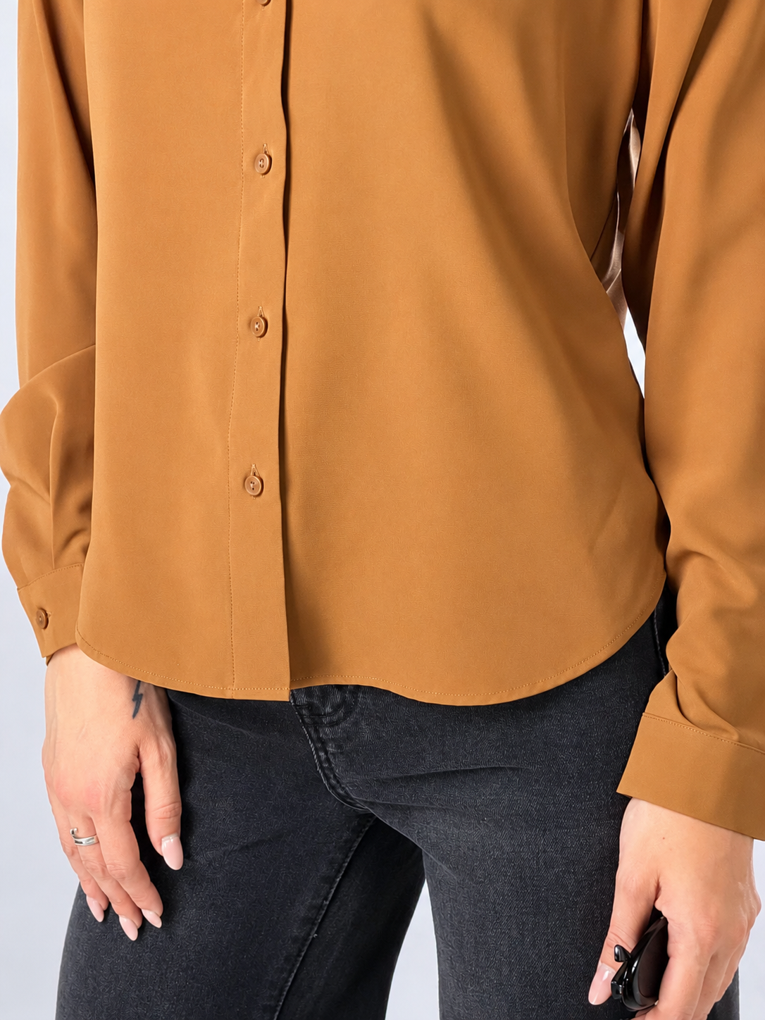 Galatea — Camisa urbana de corte cómodo