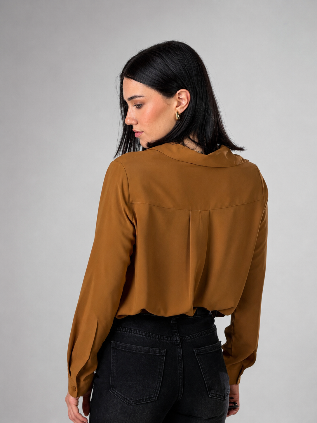 Galatea — Camisa urbana de corte cómodo