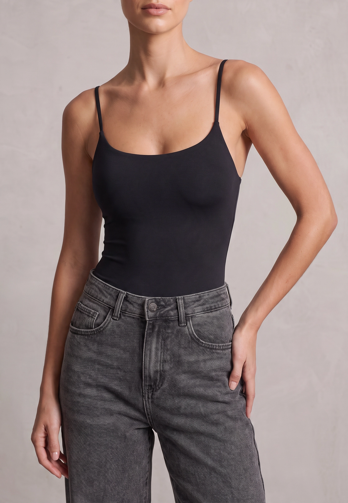 Nora — Body de tirantes finos