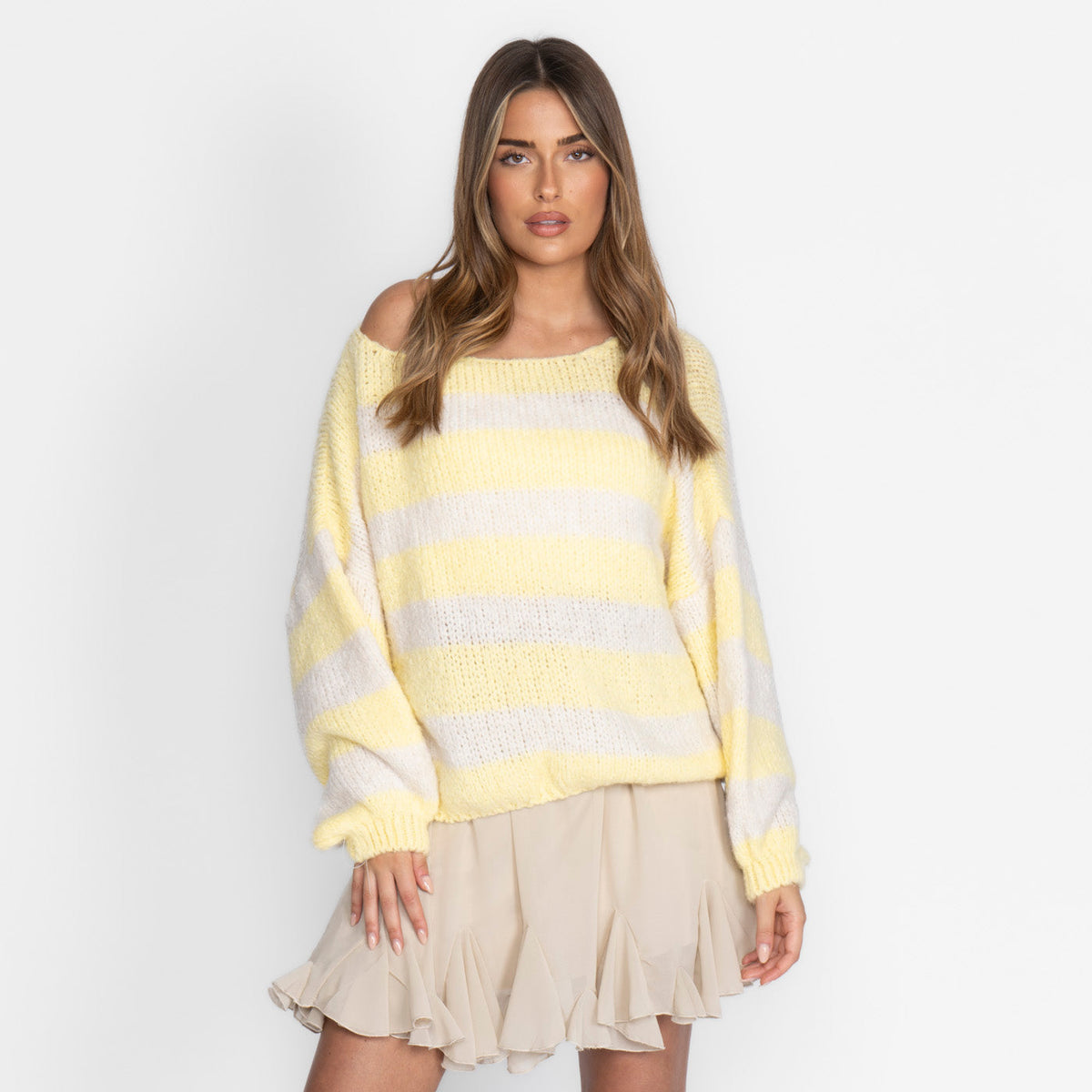Naiara — Jersey casual de rayas con hombros descubiertos