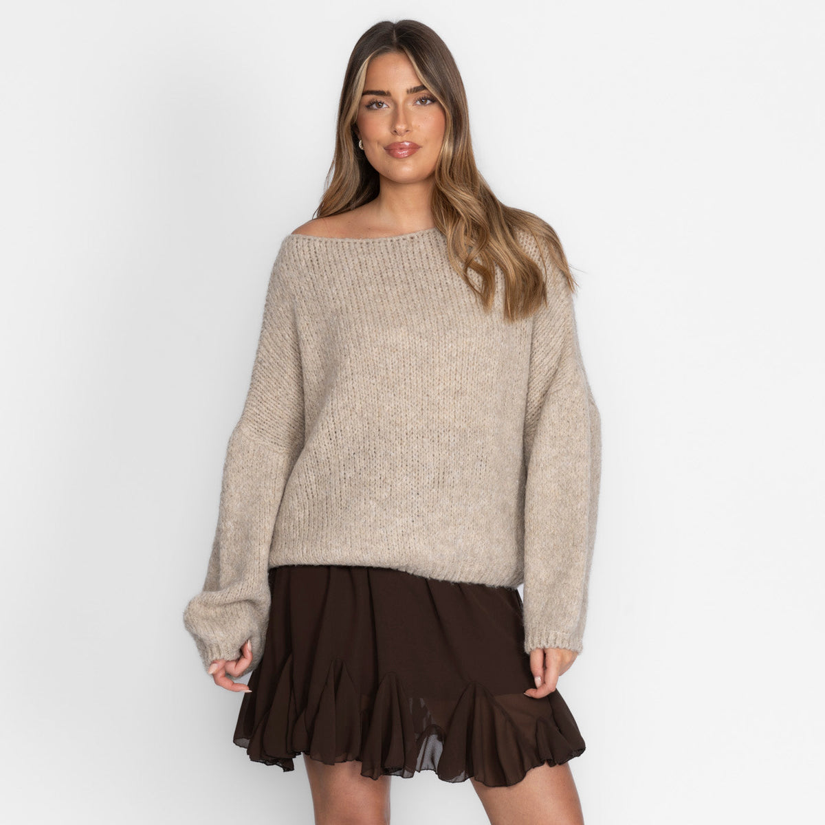 Nayara — Jersey casual con hombros descubiertos