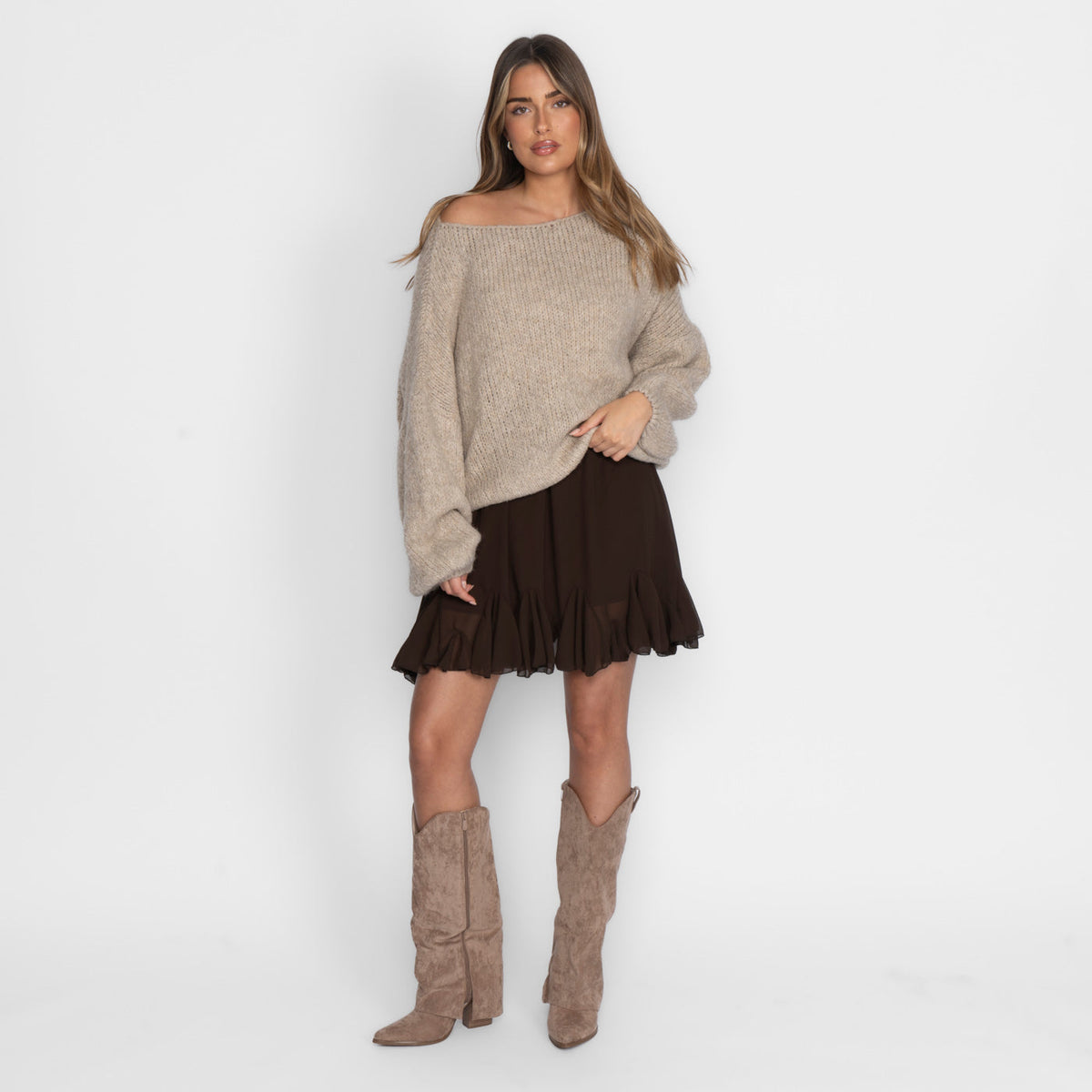 Nayara — Jersey casual con hombros descubiertos