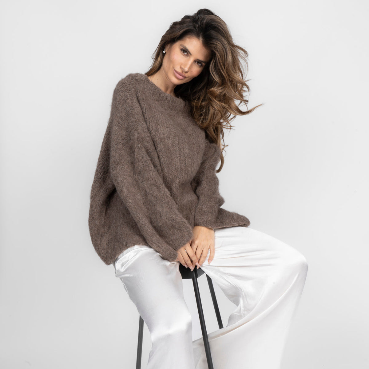 Julieta — Punto ultra suave con hombros descubiertos