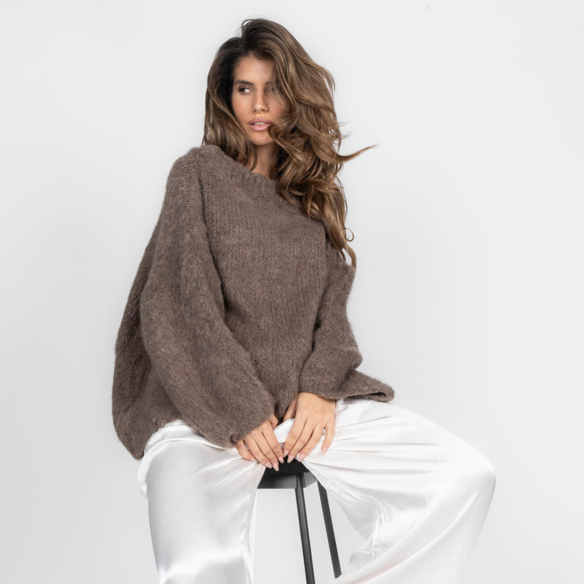 Julieta — Punto ultra suave con hombros descubiertos