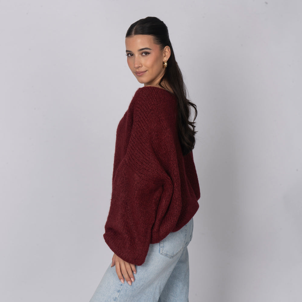 Nayara — Jersey casual con hombros descubiertos