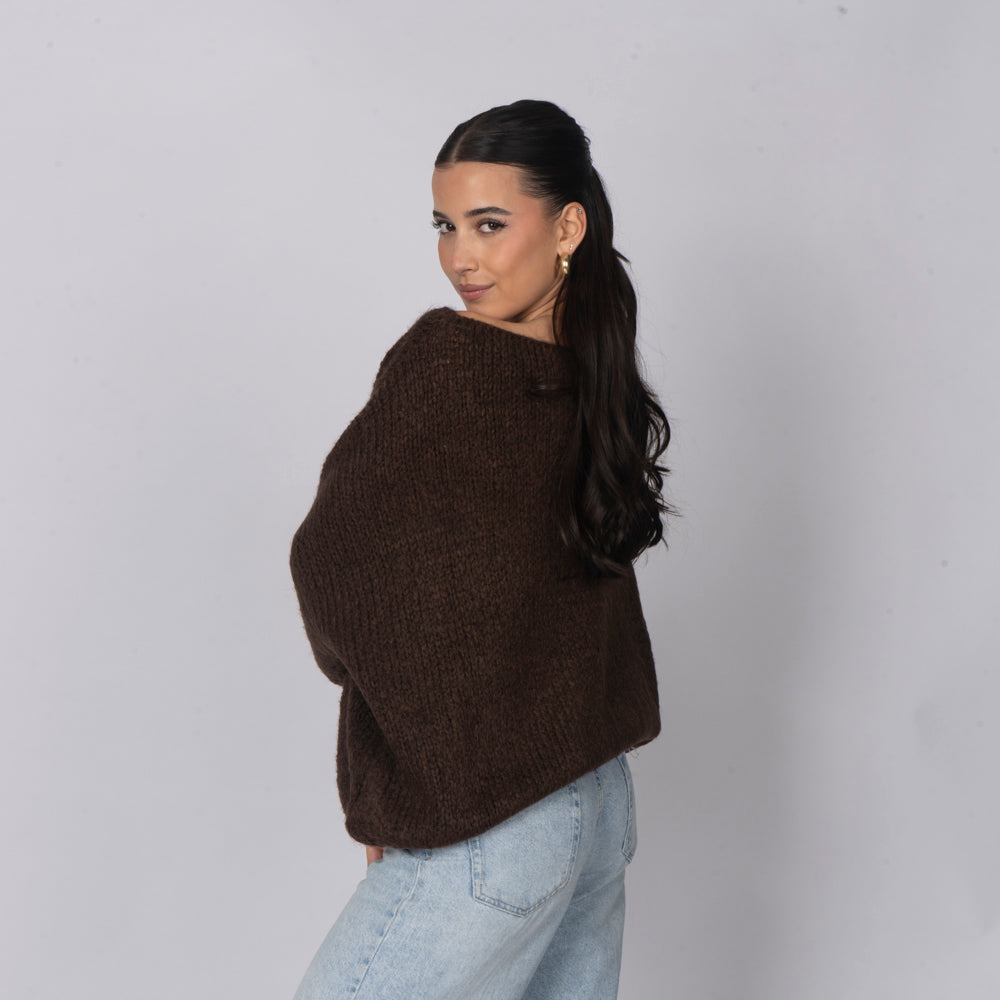 Nayara — Jersey casual con hombros descubiertos