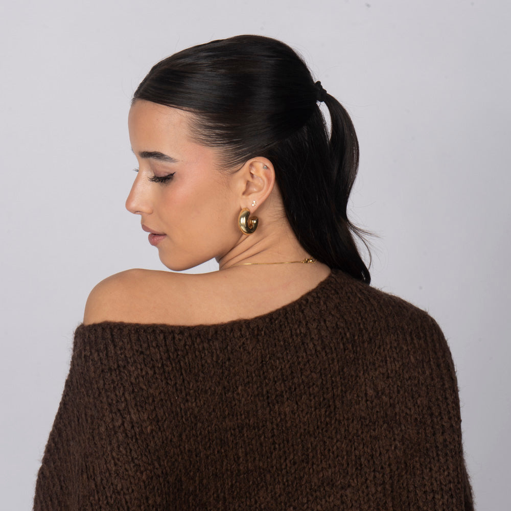 Nayara — Jersey casual con hombros descubiertos