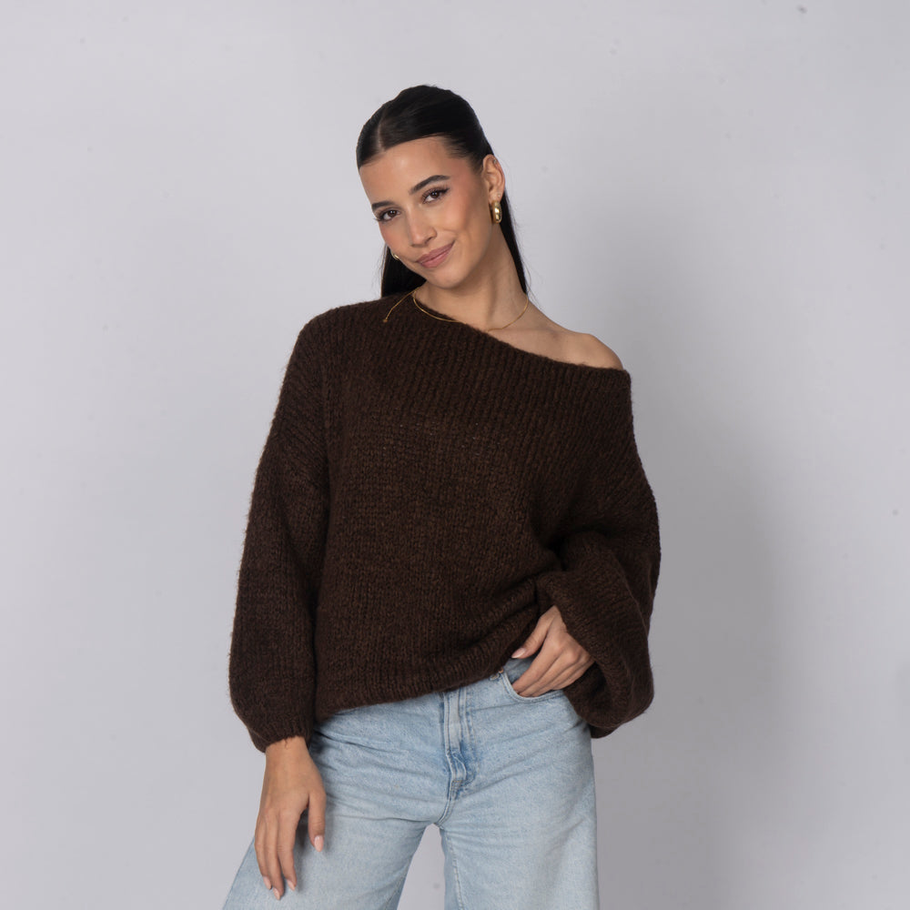 Nayara — Jersey casual con hombros descubiertos