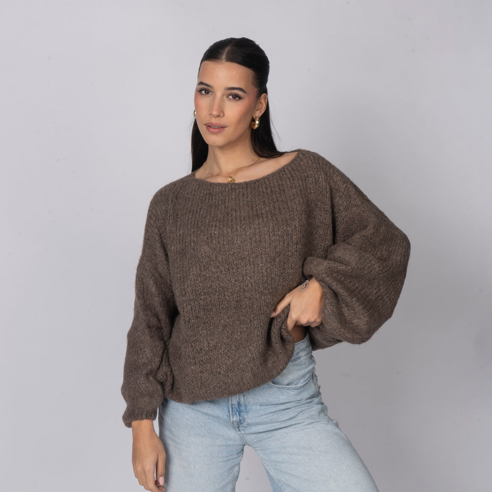 Nayara — Jersey casual con hombros descubiertos