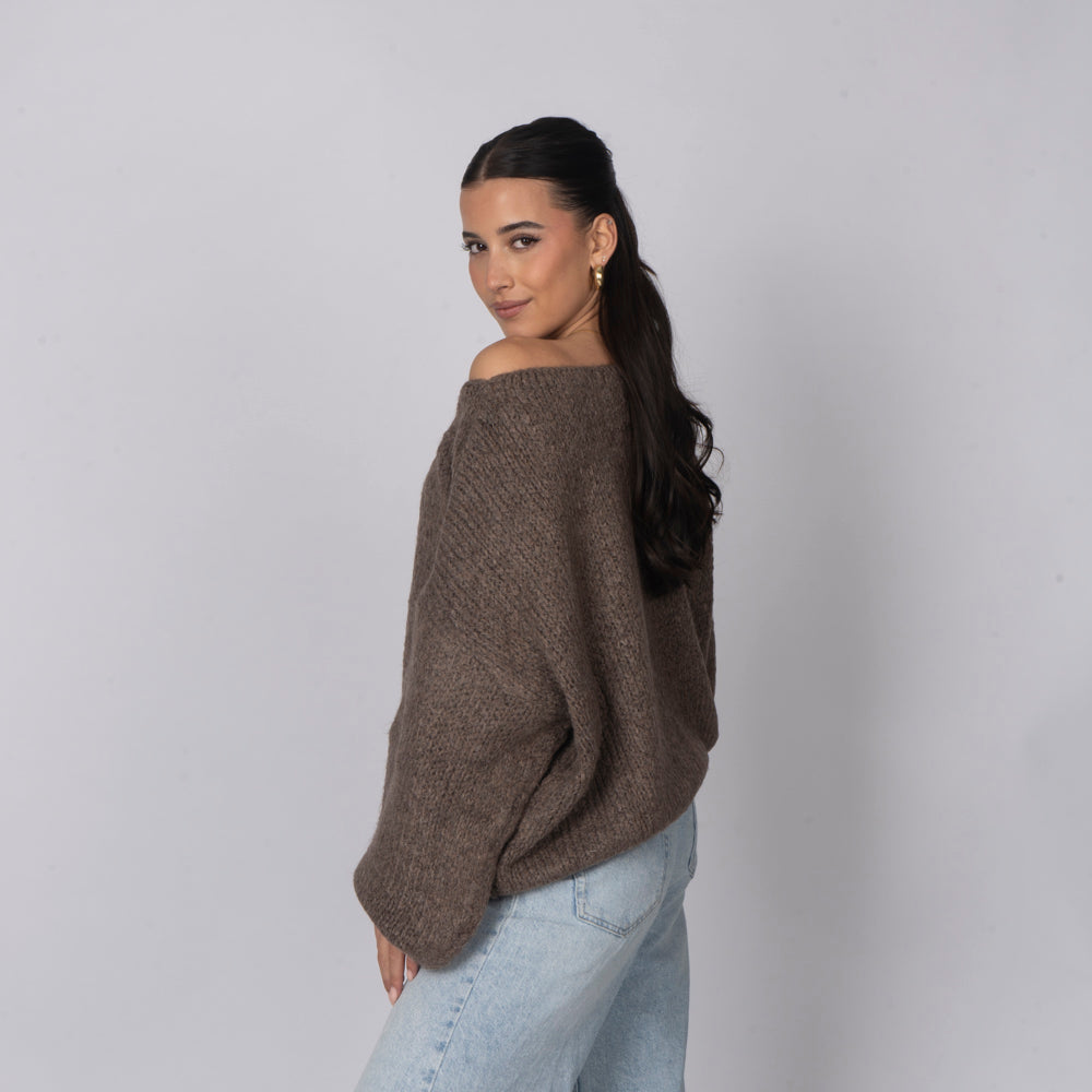 Nayara — Jersey casual con hombros descubiertos