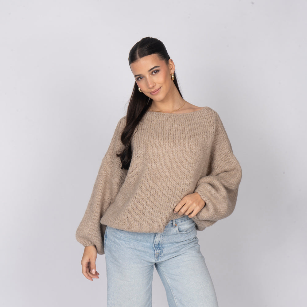 Nayara — Jersey casual con hombros descubiertos