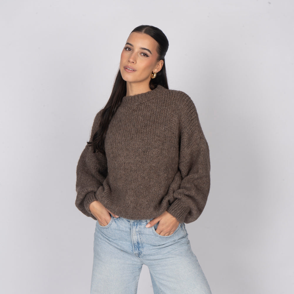Yara — Punto holgado esencial
