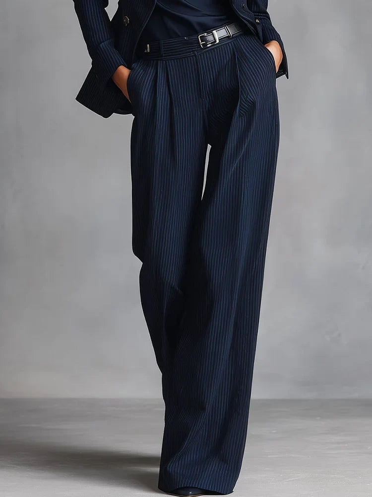 Bea — Conjunto de traje a rayas con blazer cruzado y pantalón palazzo