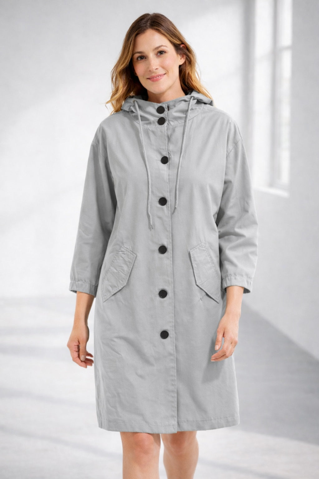 Delia | Chaqueta Larga con Capucha Mujer Botones Manga 3/4