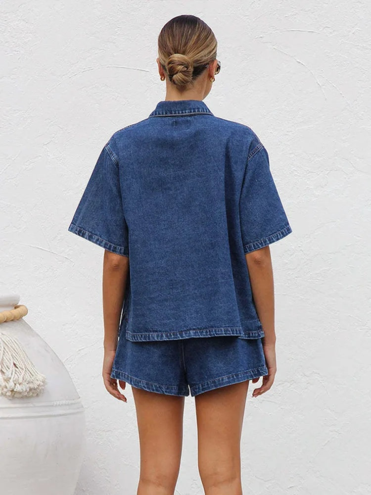 Dalma — Conjunto de denim de camisa de manga corta y shorts