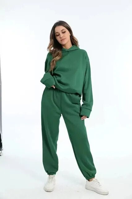 Araceli — Conjunto chándal con capucha, sudadera y pantalón