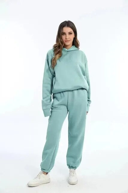 Araceli — Conjunto chándal con capucha, sudadera y pantalón