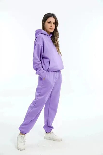 Araceli — Conjunto chándal con capucha, sudadera y pantalón