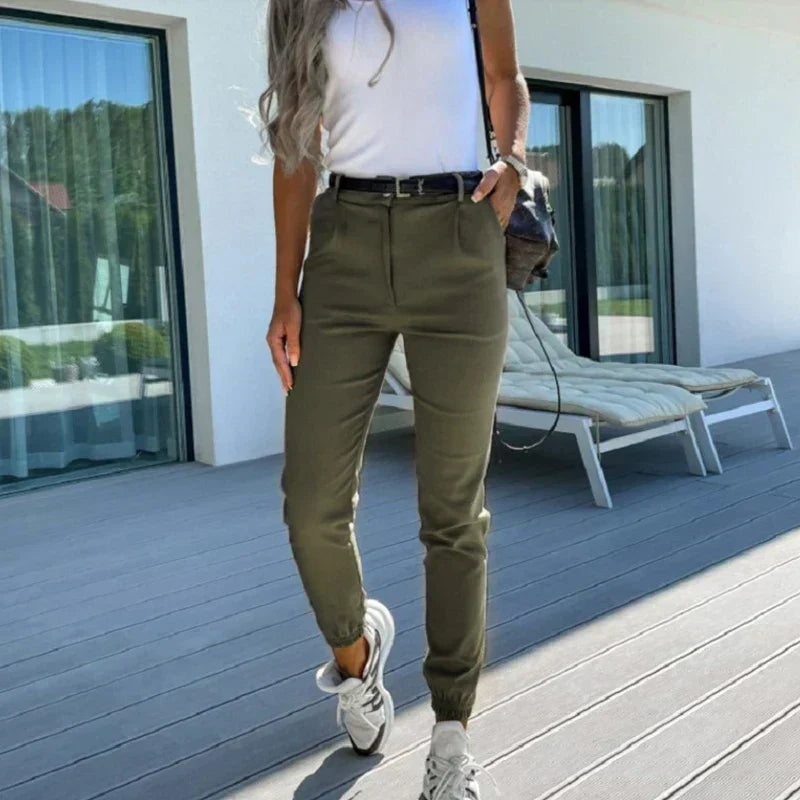 Giselle — Pantalón chino jogger de cintura alta