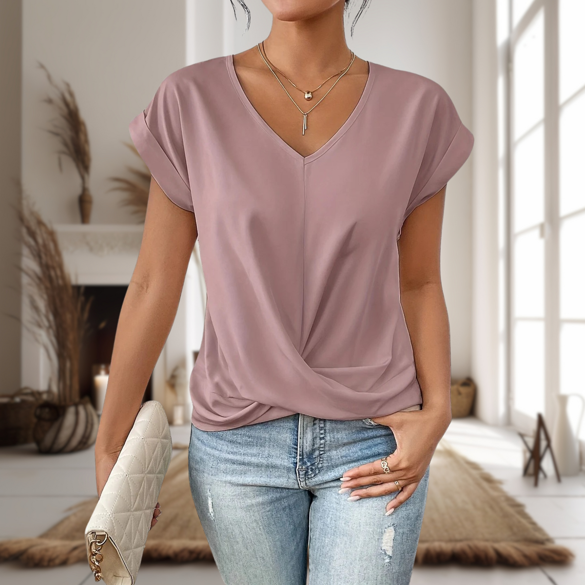 Maia — Blusa de manga corta con cuello en V y dobladillo cruzado